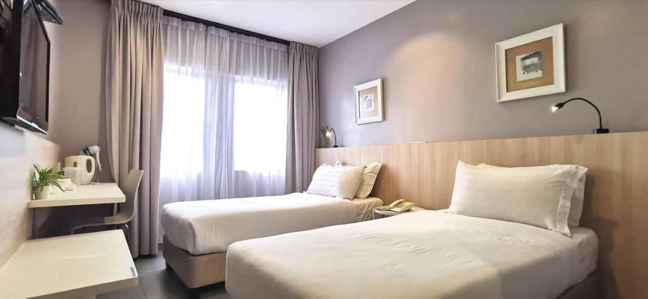 Country Inn Кулаи Экстерьер фото