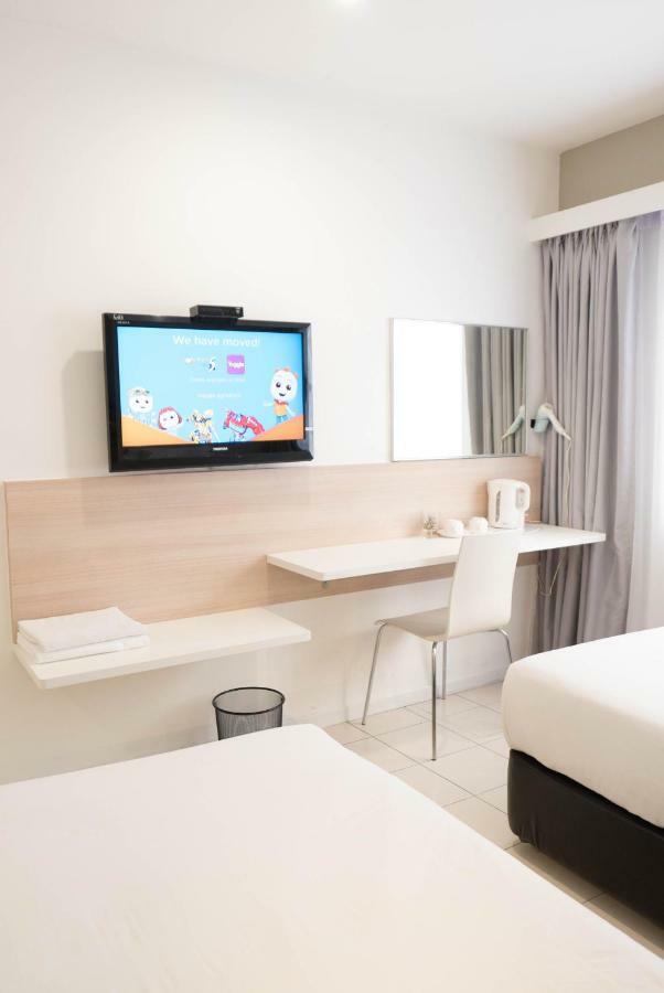Country Inn Кулаи Экстерьер фото